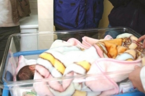 Φρίκη: Γέννησε, Άφησε Το Μωρό Να Πεθάνει Και Το Πέταξε Στα Σκουπίδια