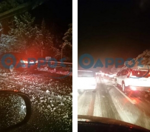 Εγκλωβισμένα Aυτοκίνητα Στην Εθνική Οδό Τριπόλεως - Καλαμάτας Λόγω Του Χιονιού (Φωτό)