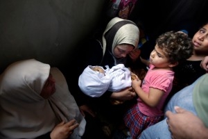 Στα Ελληνικά Νοσοκομεία Θα Φιλοξενηθούν Παιδιά Που Τραυματίστηκαν Στη Γάζα
